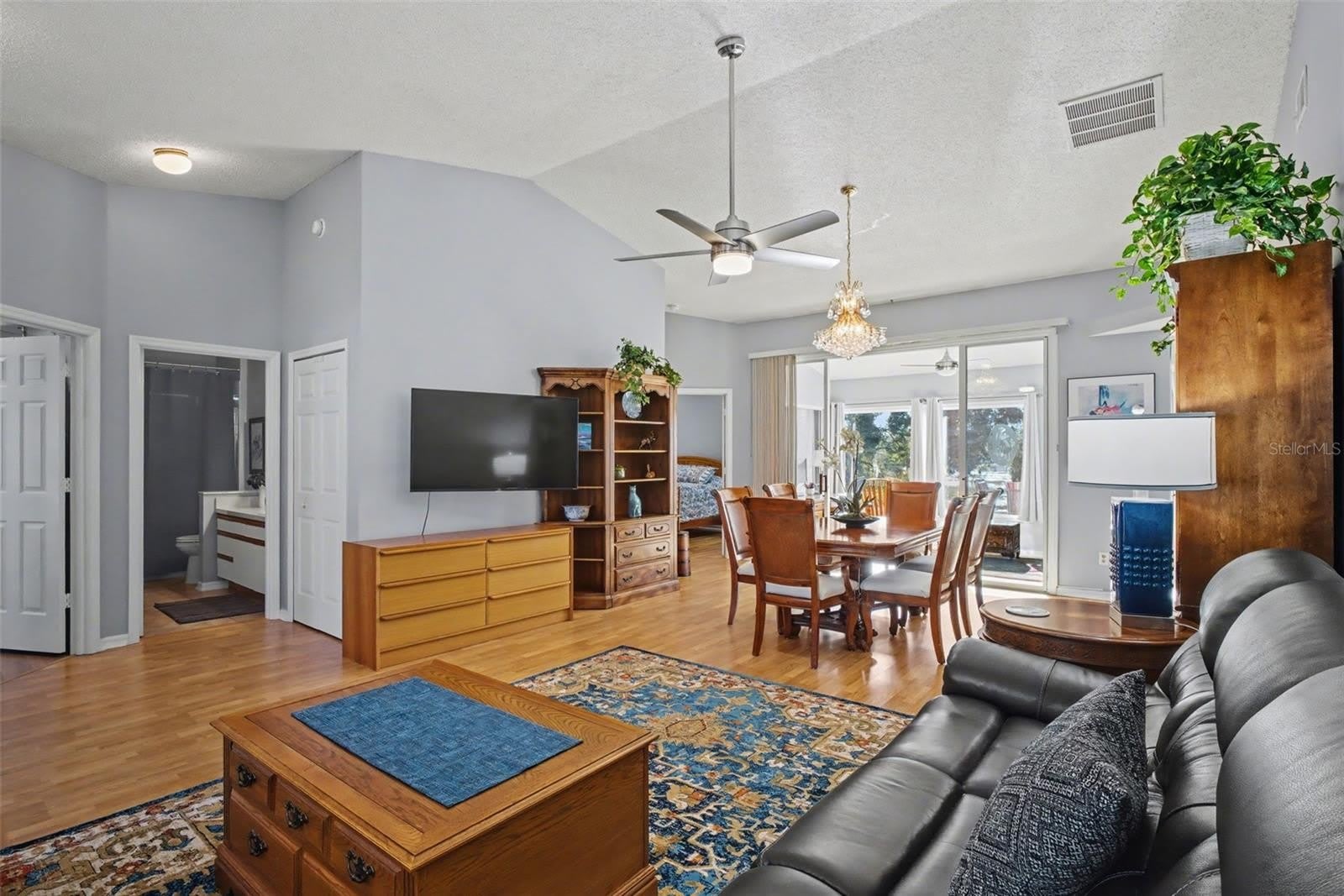 25049 NAVEL Avenue – photo 5