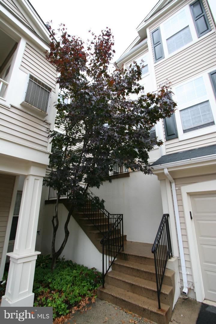 11402 Gate Hill Place #F Reston, VA 20194 – photo 3