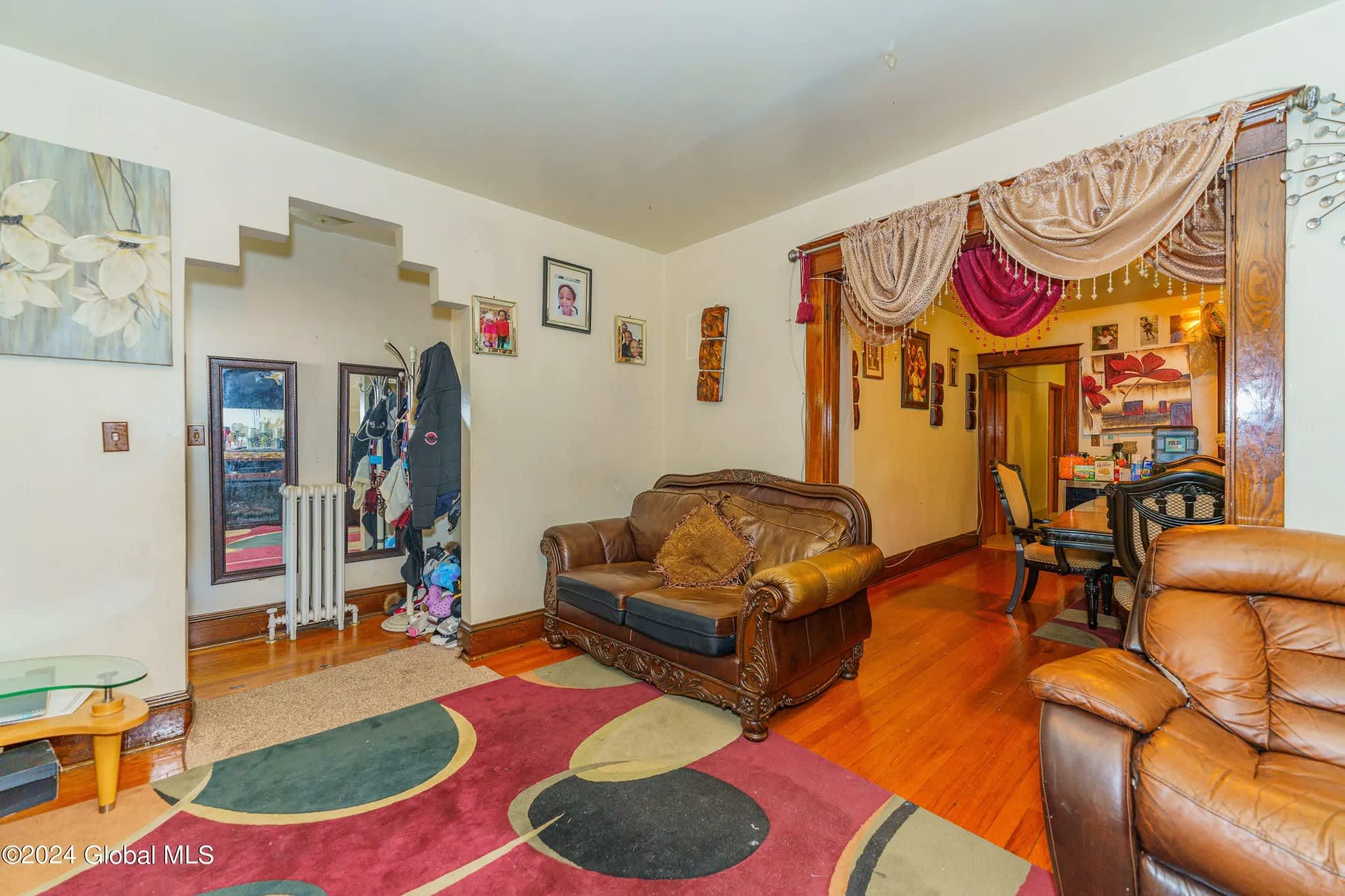 792 Washington Avenue – photo 3