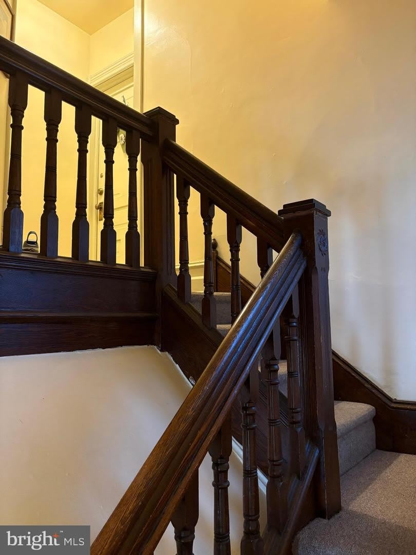 330 BROAD ST #2R – photo 4
