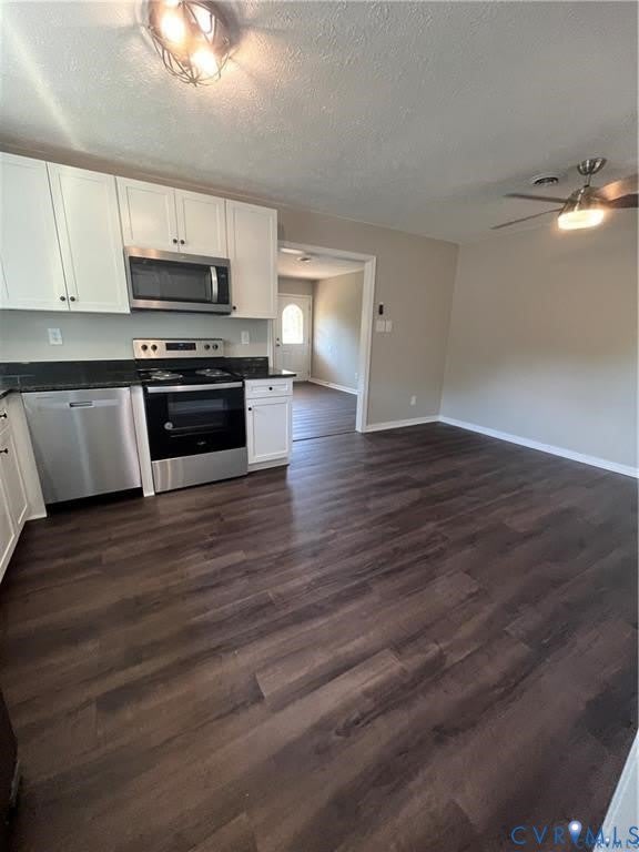 7032 Claybird Lane – photo 5