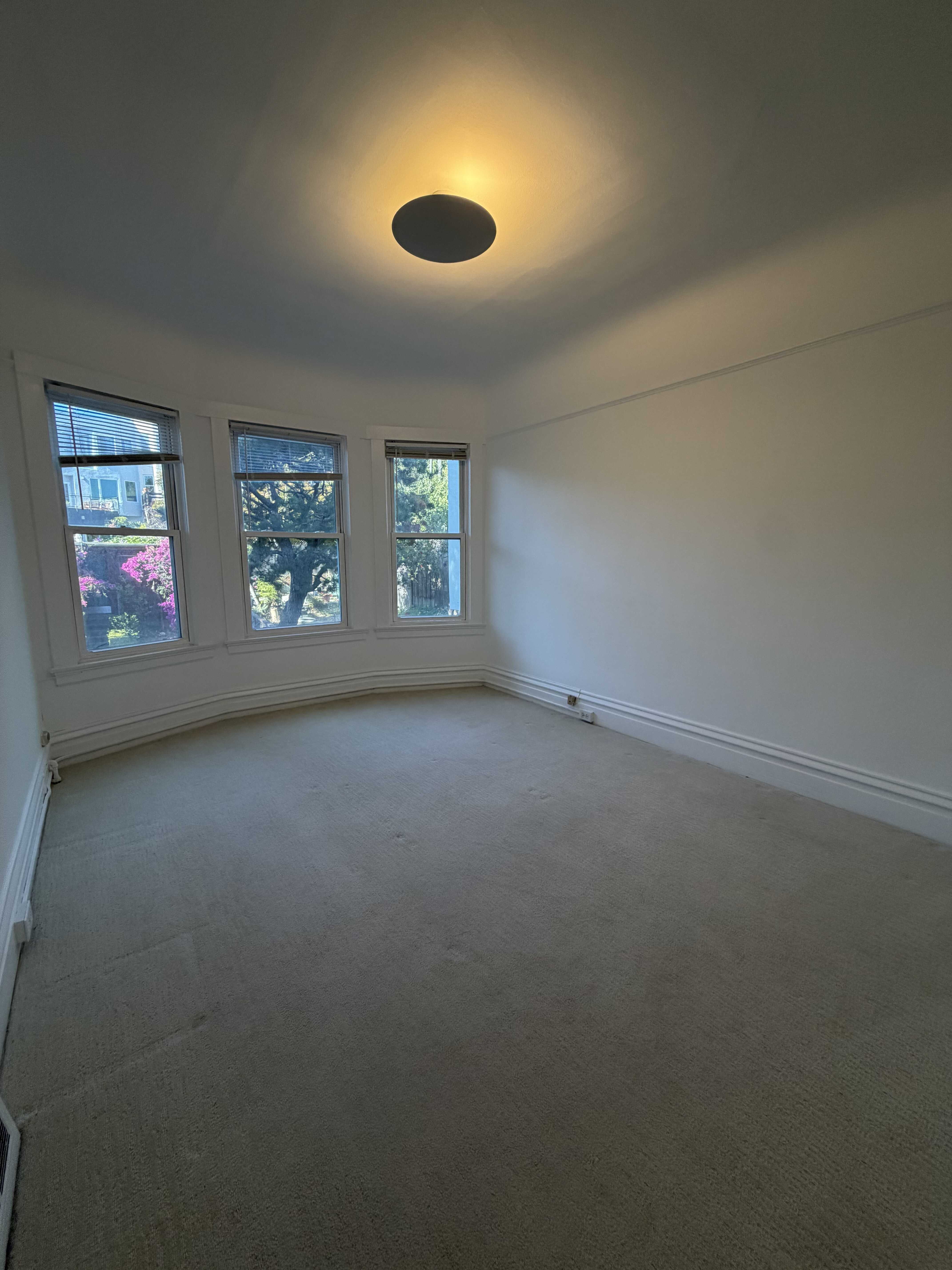 1364 Broadway – photo 4