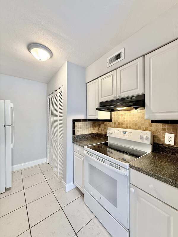 7506 Presley Place – photo 5