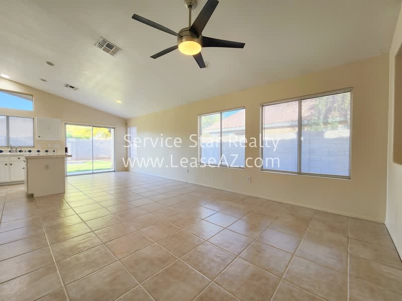 2281 E Derringer Way – photo 4
