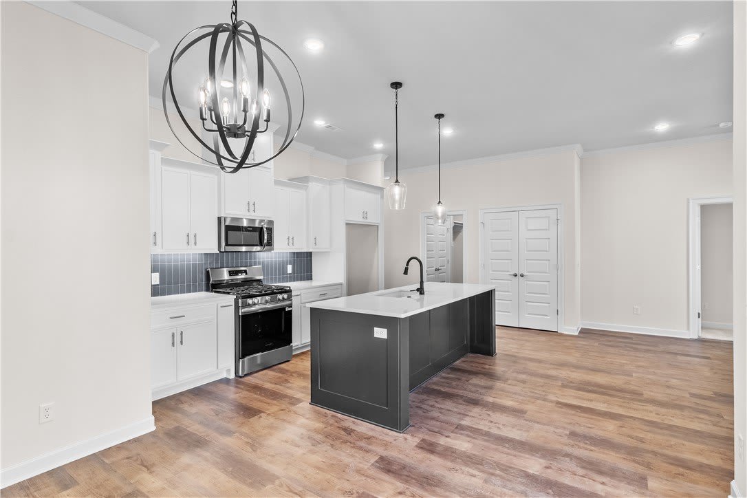 2124 Porter Street – photo 4