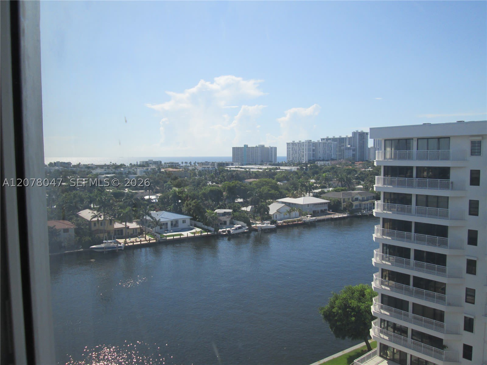 3100 NE 49th St – photo 1