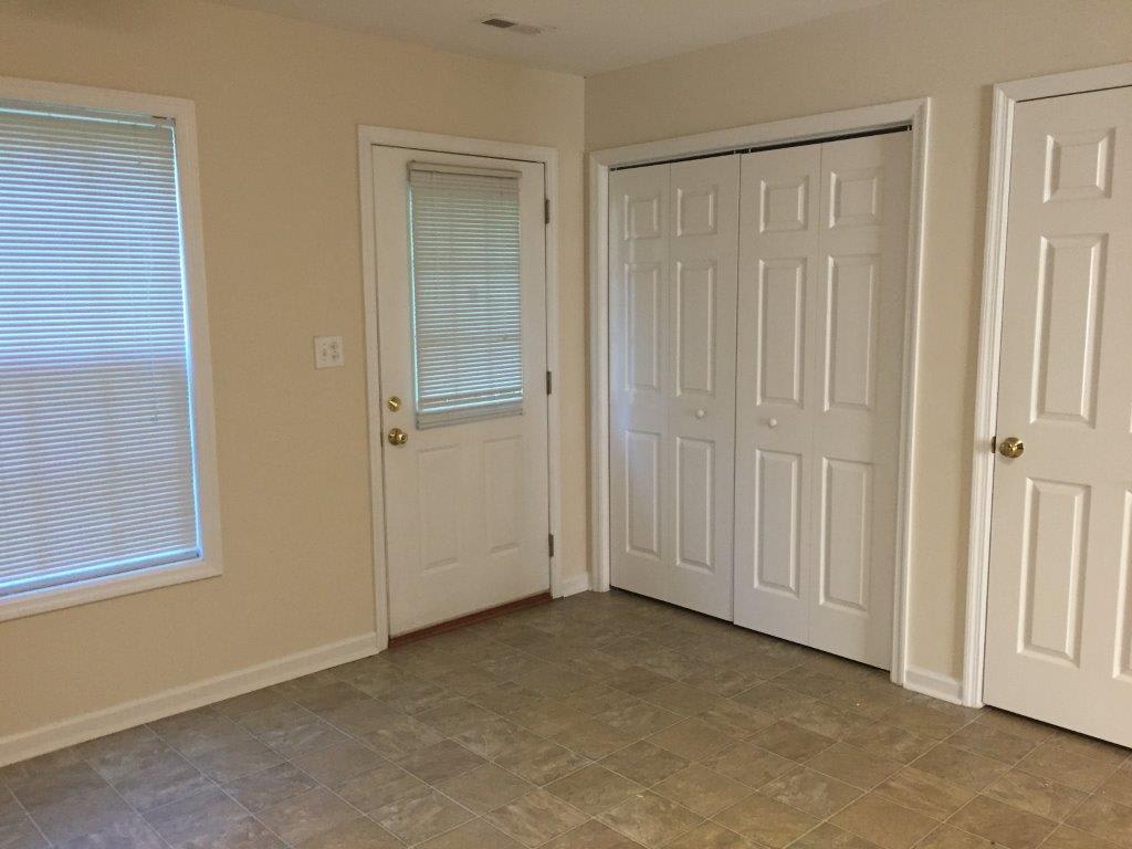 412 Marshbanks Avenue – photo 4