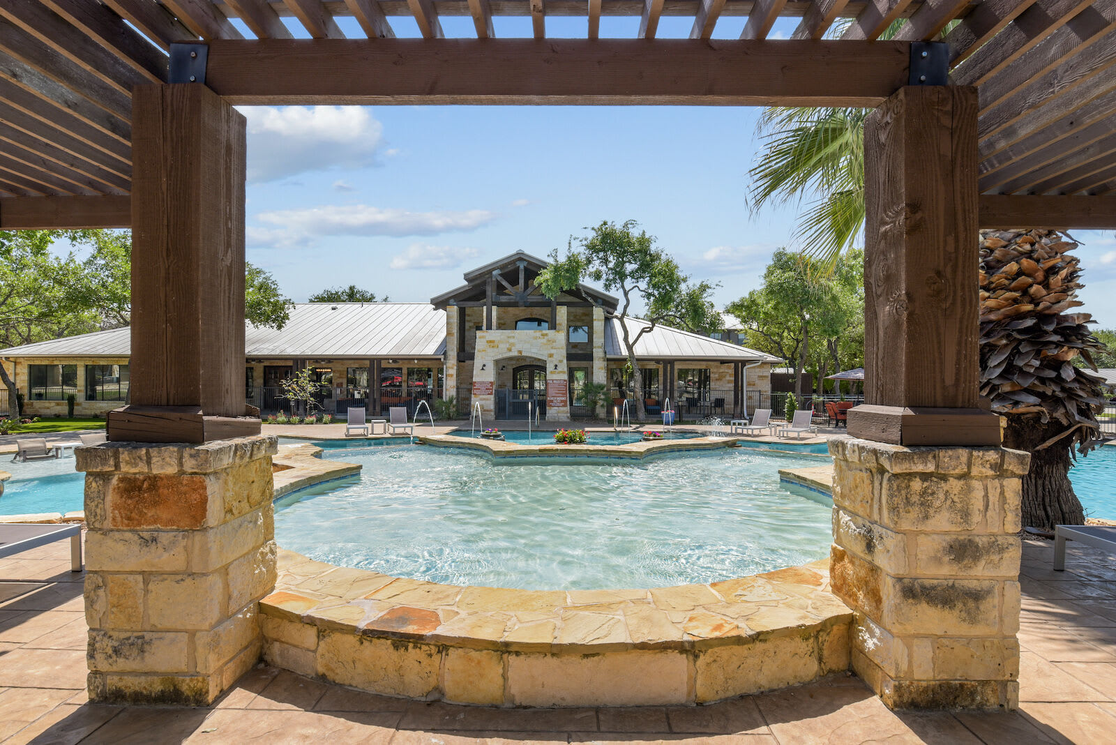 Platinum Shavano Oaks – photo 5