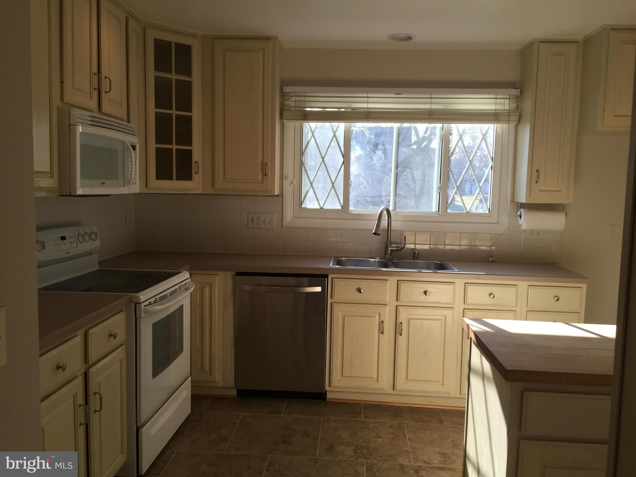 9221 W STAYMAN Drive W – photo 5