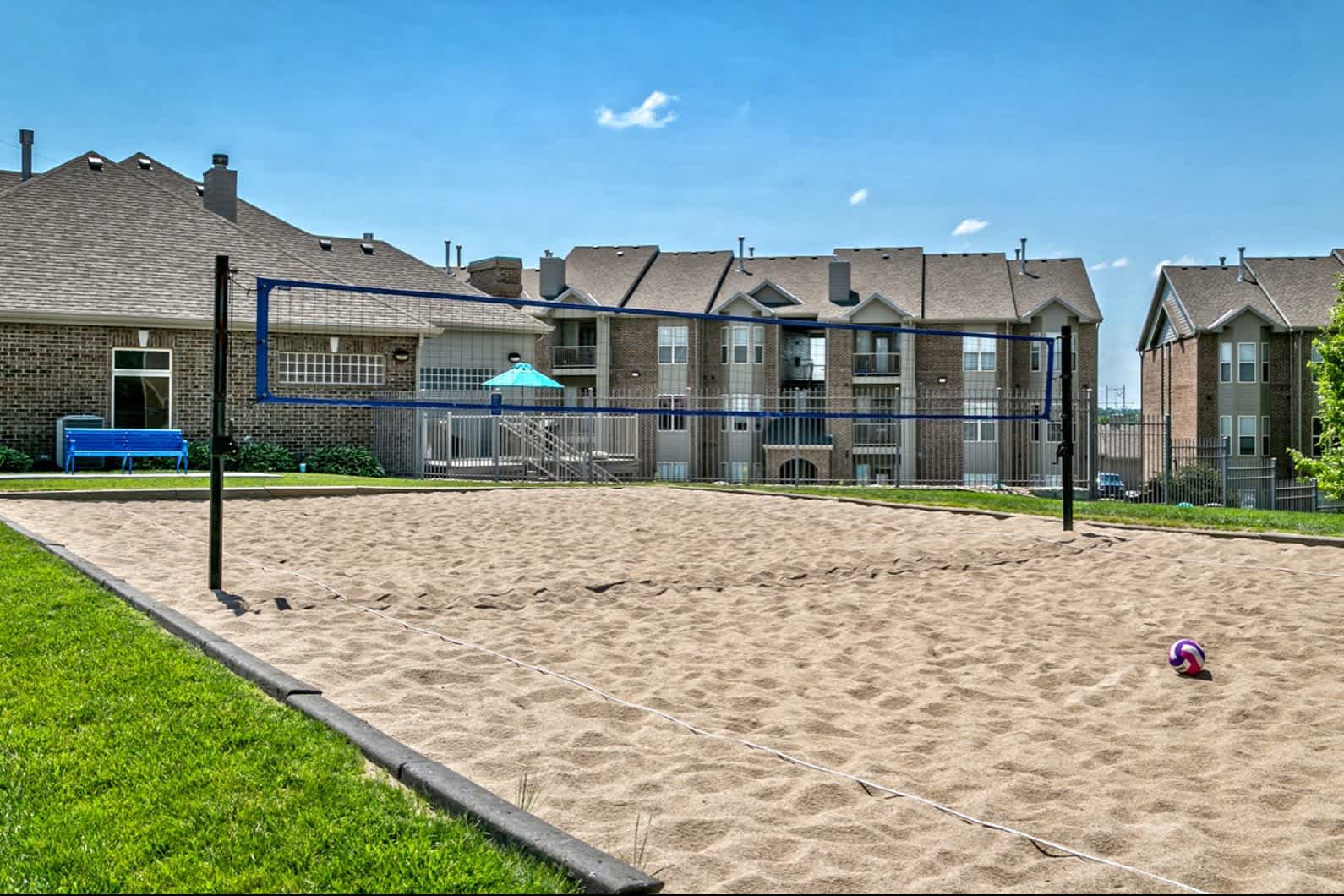Whispering Hills Apartments – photo 5