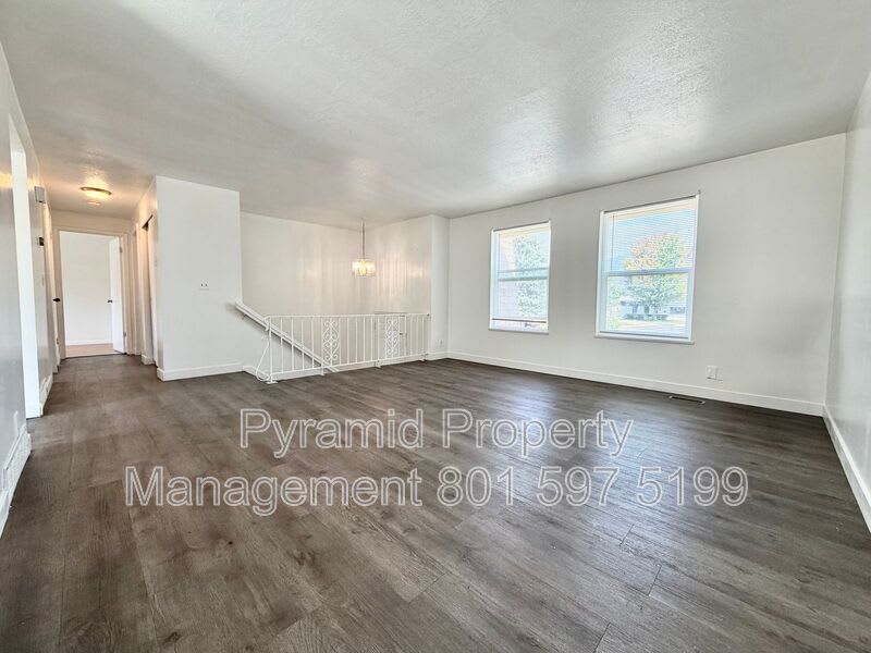 9900 S Darin Dr – photo 1