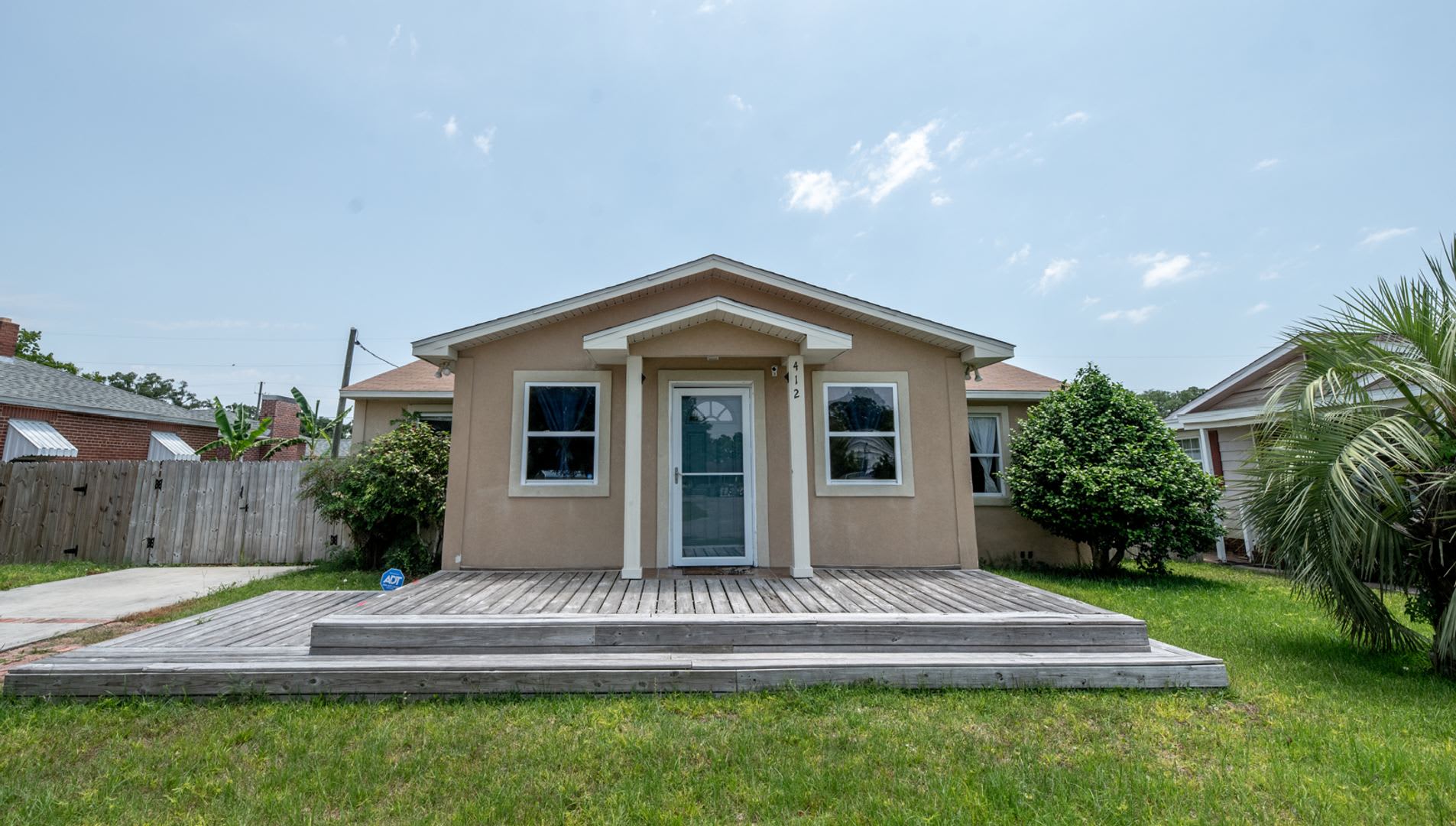 Welcome to this Beautifully Furnished 3/2 Home at Navy Point! – photo 2