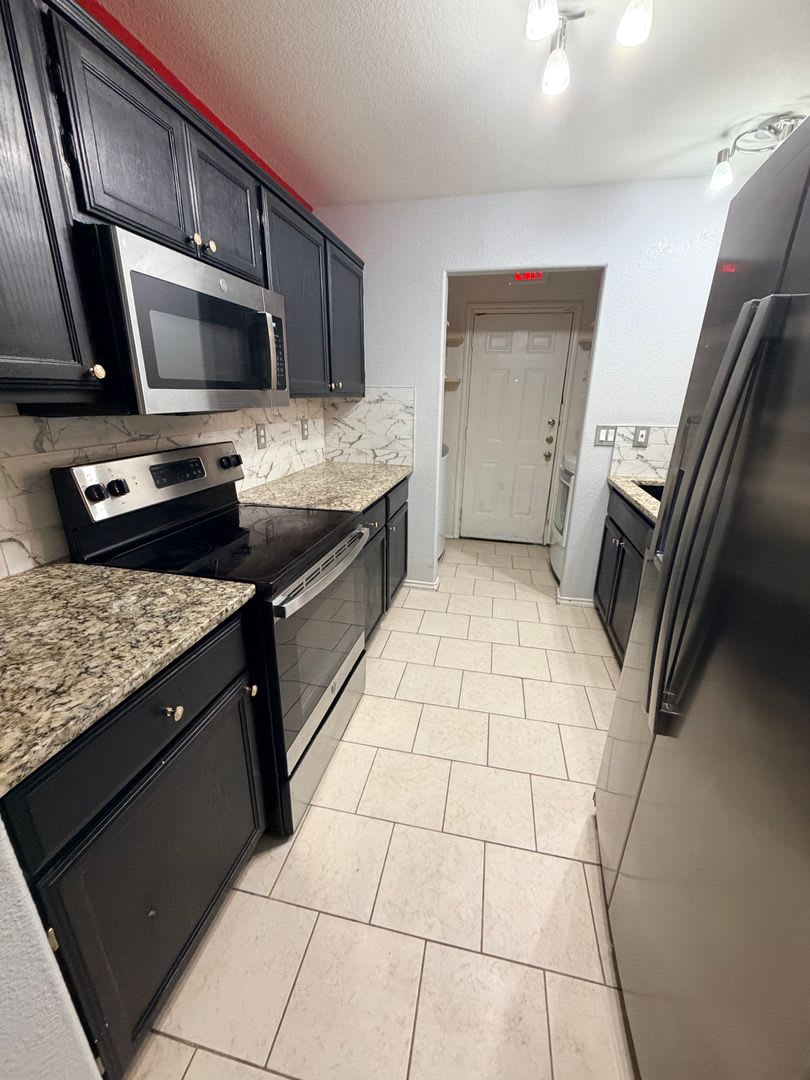 Foster Meadows 3 Bedroom 2 Bath Home – photo 4