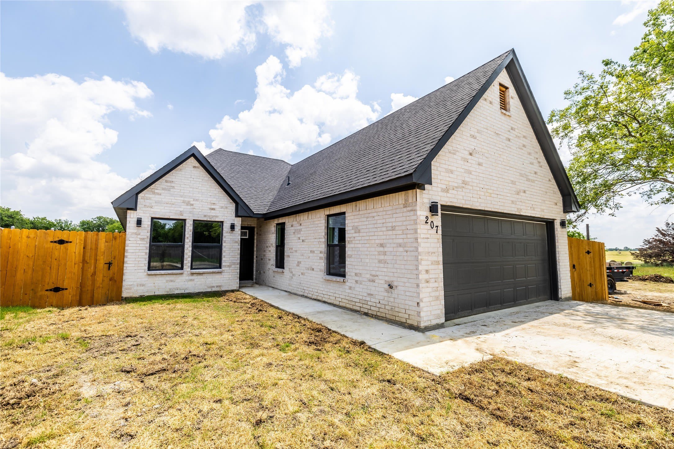 207 S James Street – photo 2