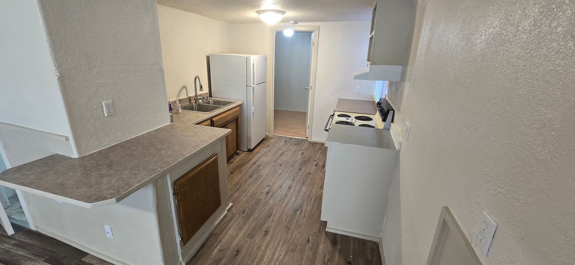 348 Divison Ave – photo 4