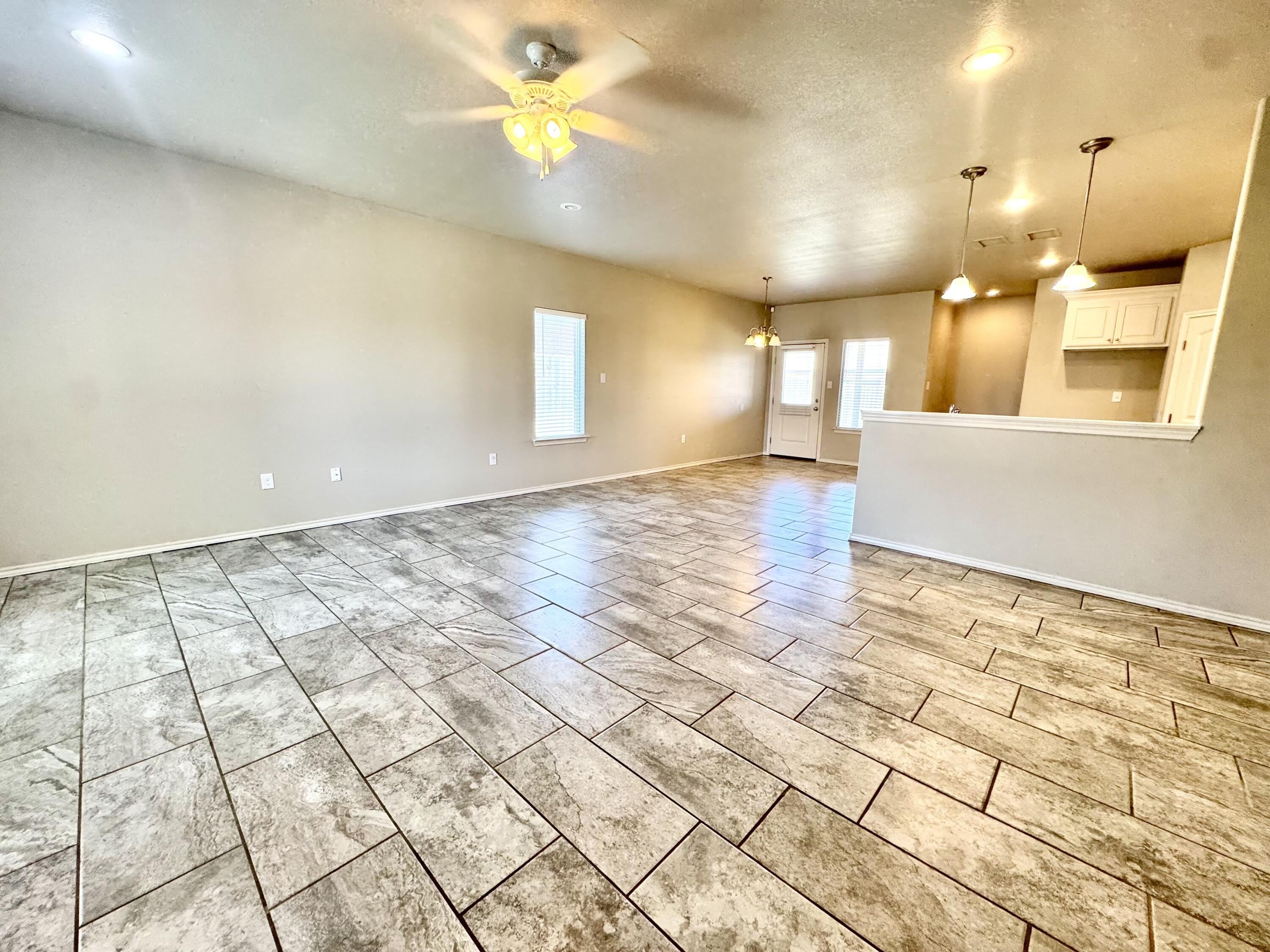 11209 Akron Avenue – photo 3