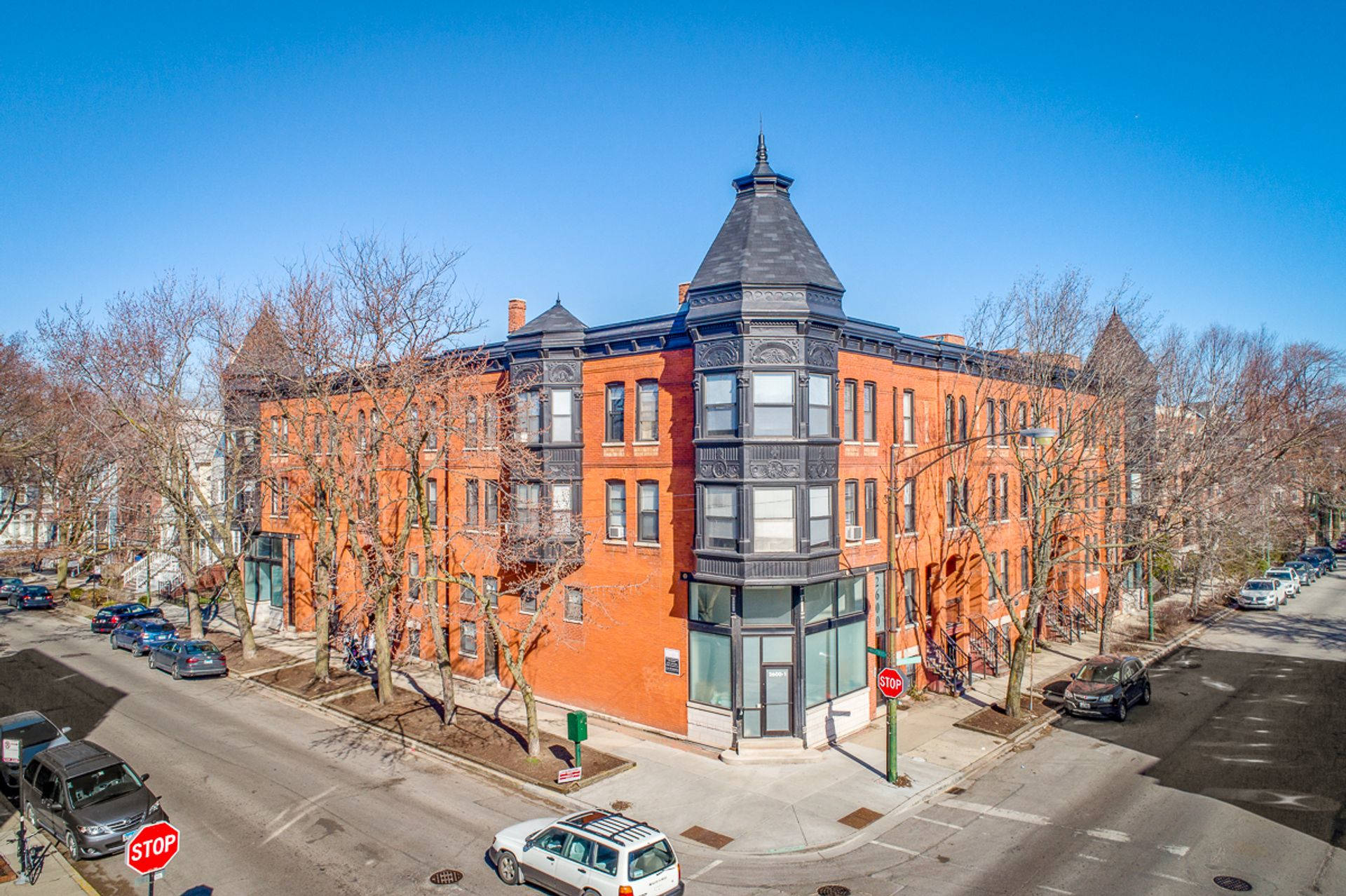 2600 10 N Racine 1206 10 W Wrightwood – photo 1