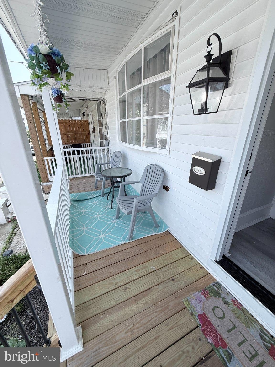 1325 W NORWEGIAN Street – photo 3