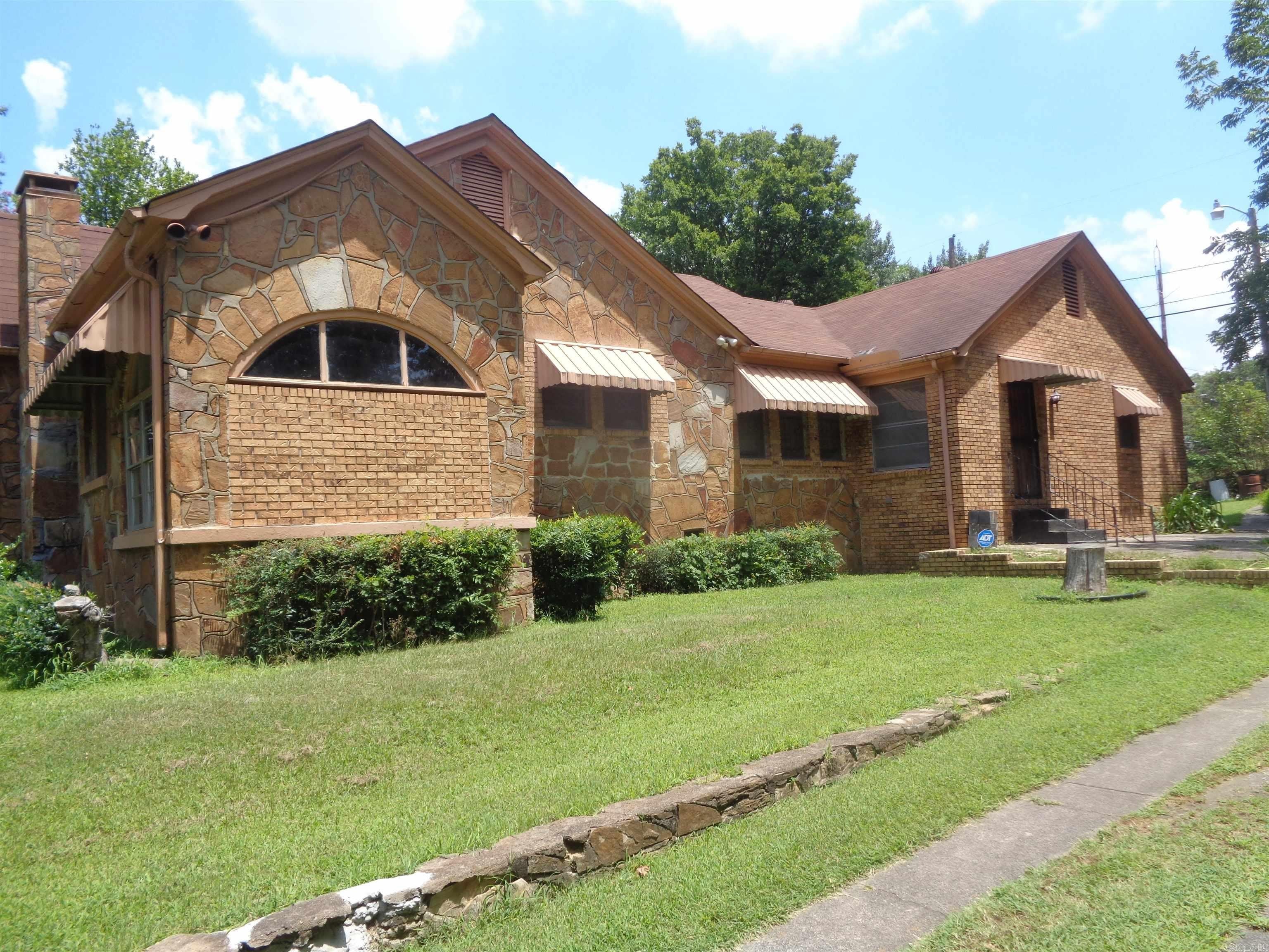 3015 Battery Street – photo 3