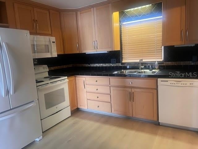3717 46TH Avenue S – photo 1
