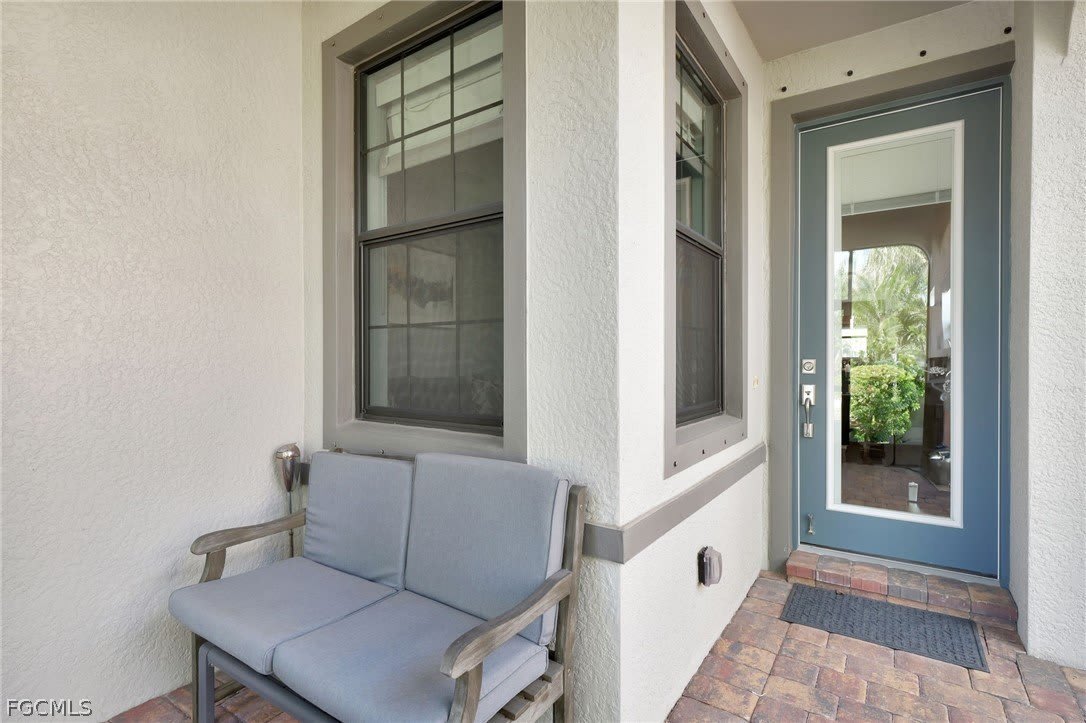 10908 Clarendon Street – photo 2