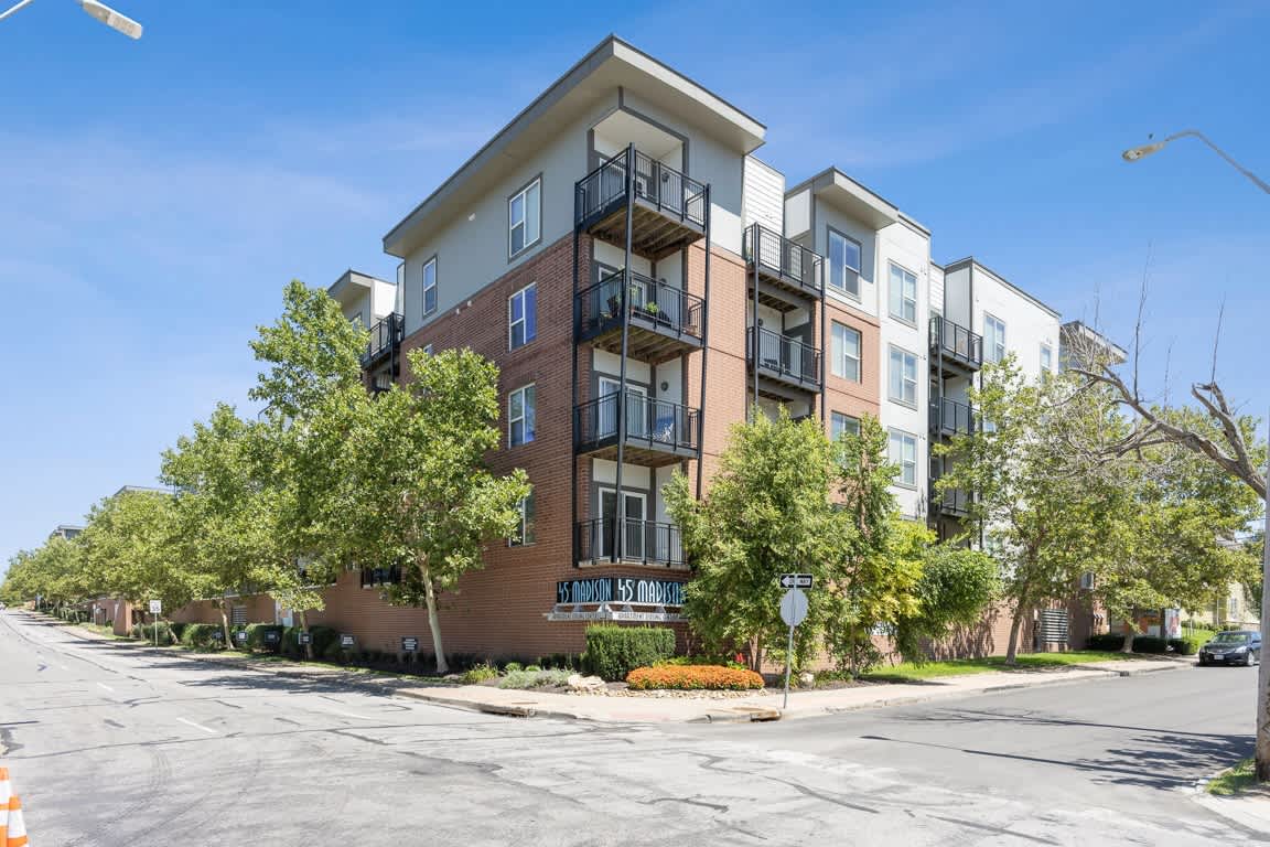 45 Madison – photo 2