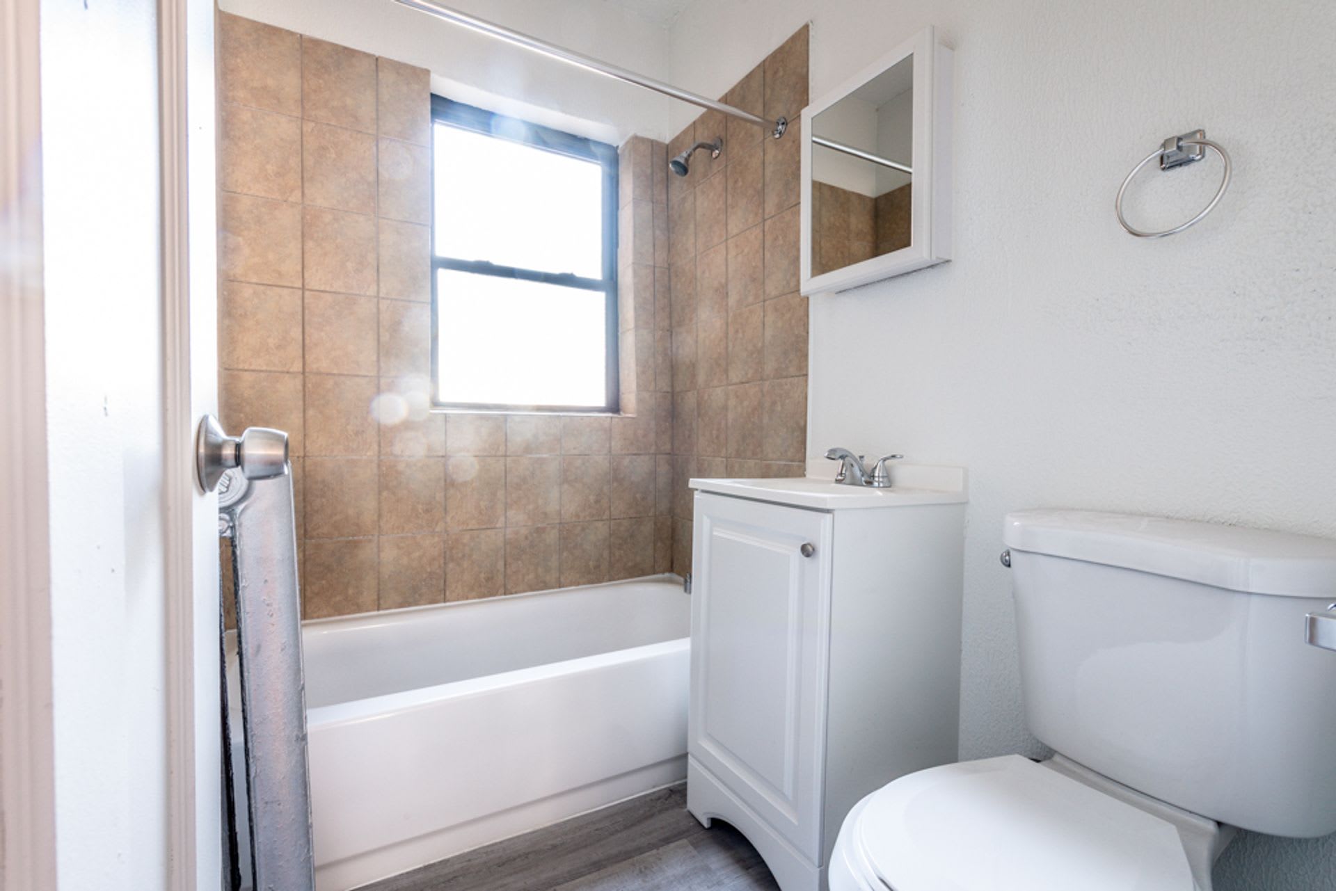 8456 S Wabash Ave – photo 2
