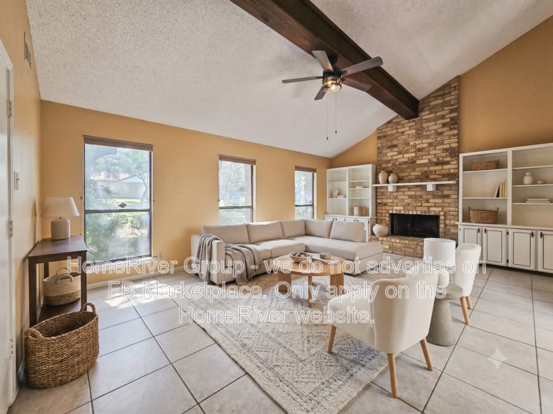 8823 Wellesley Manor Dr – photo 1