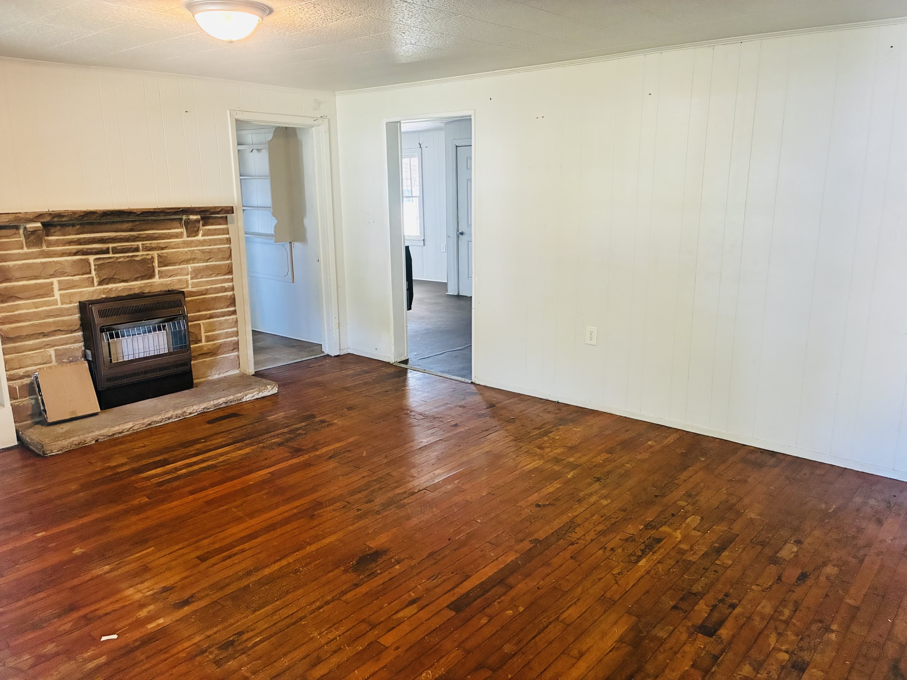 602 Williams St. – photo 5