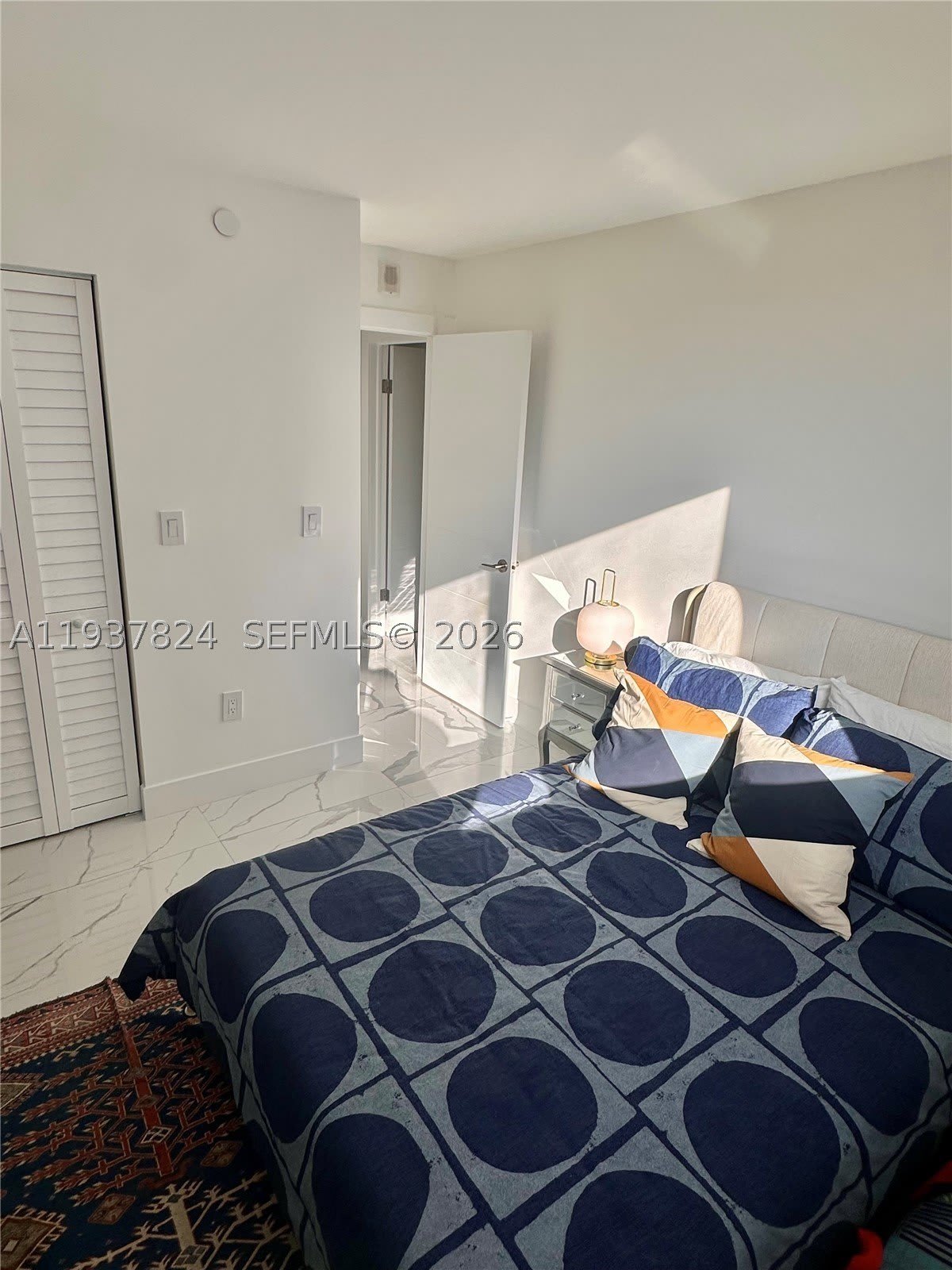 2457 Collins Ave – photo 5