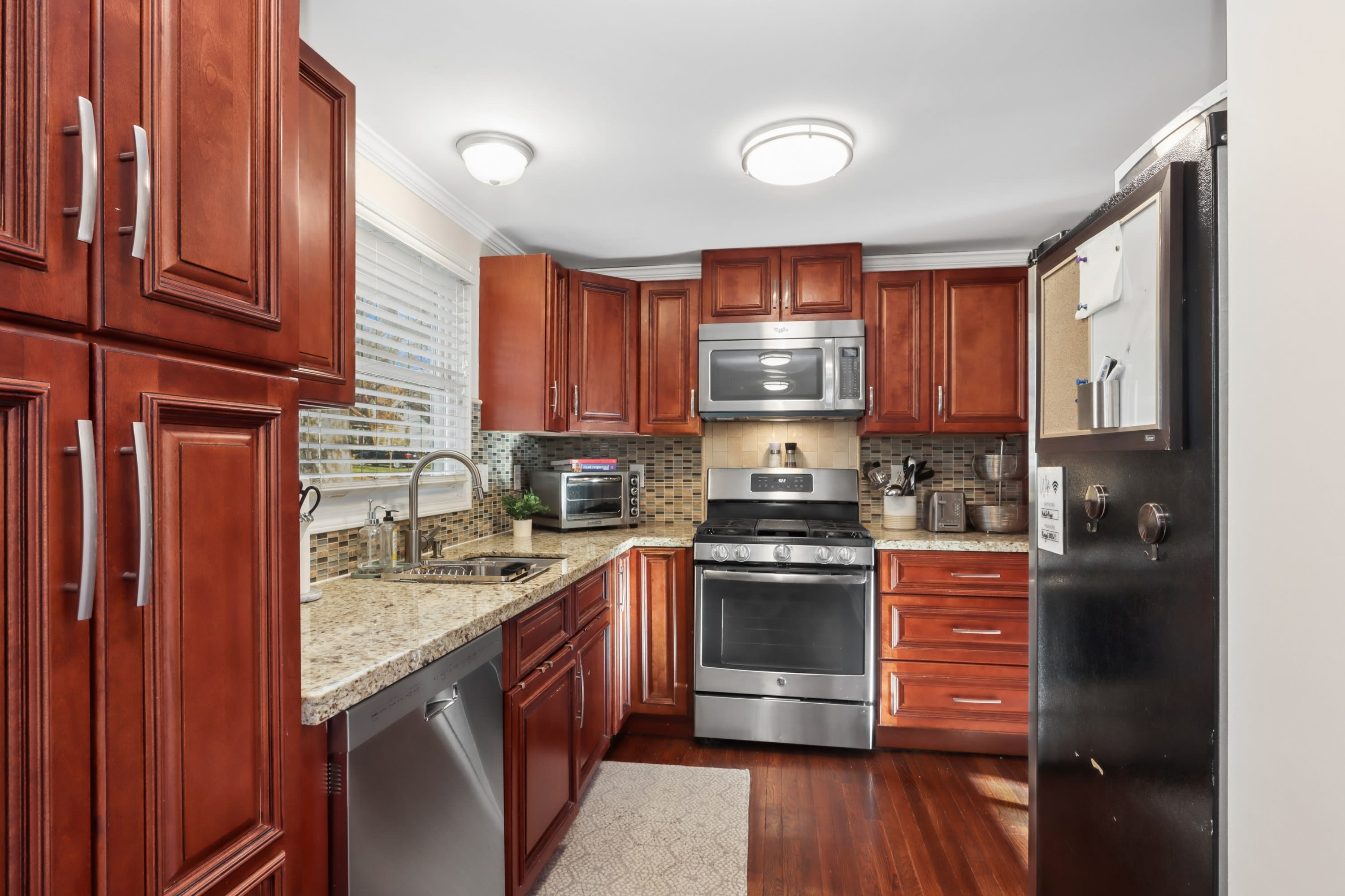 7329 Ash Street – photo 4