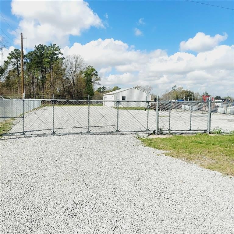 201 Smith Road – photo 1