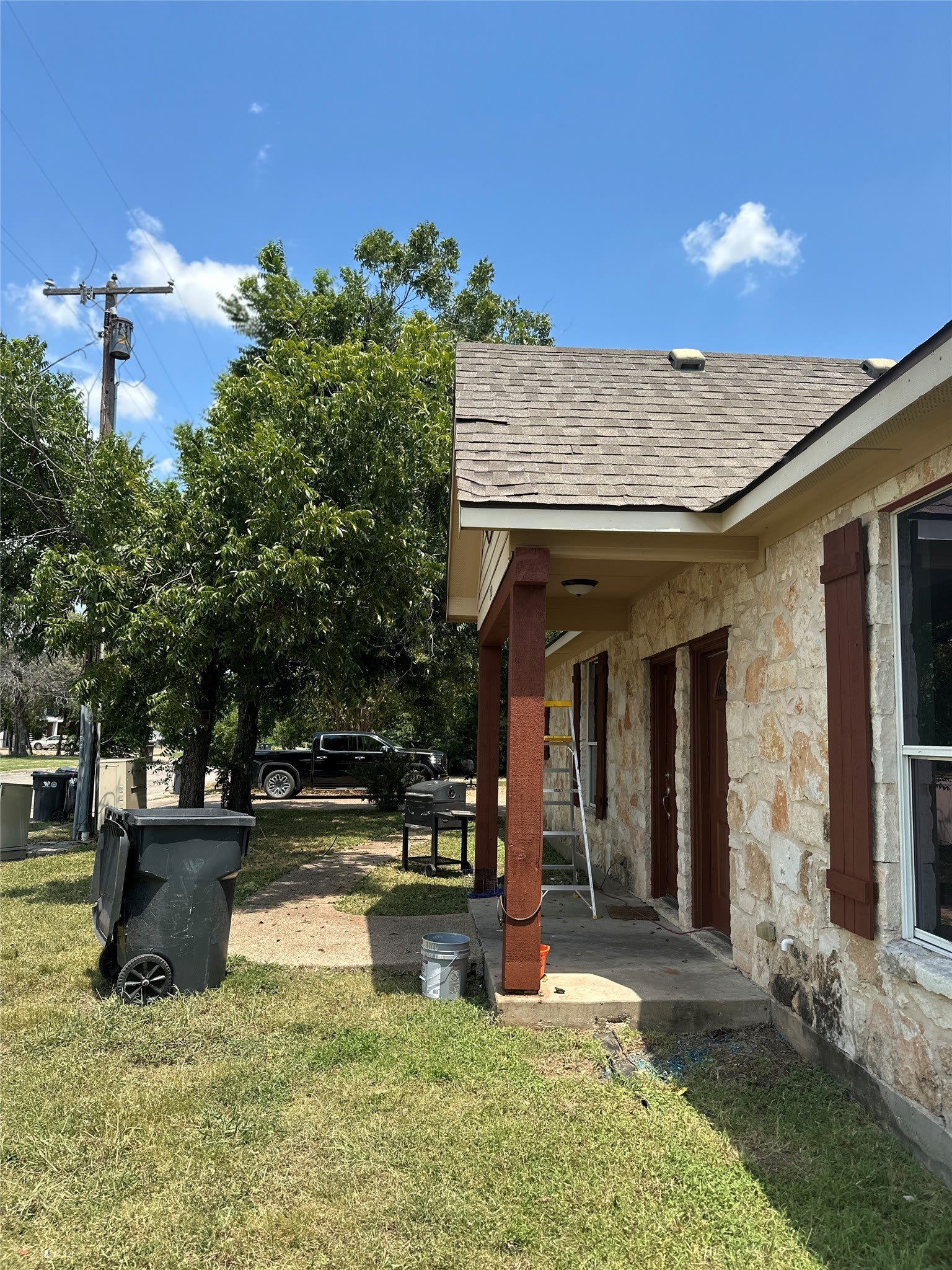 1900 S 15TH Street – photo 2