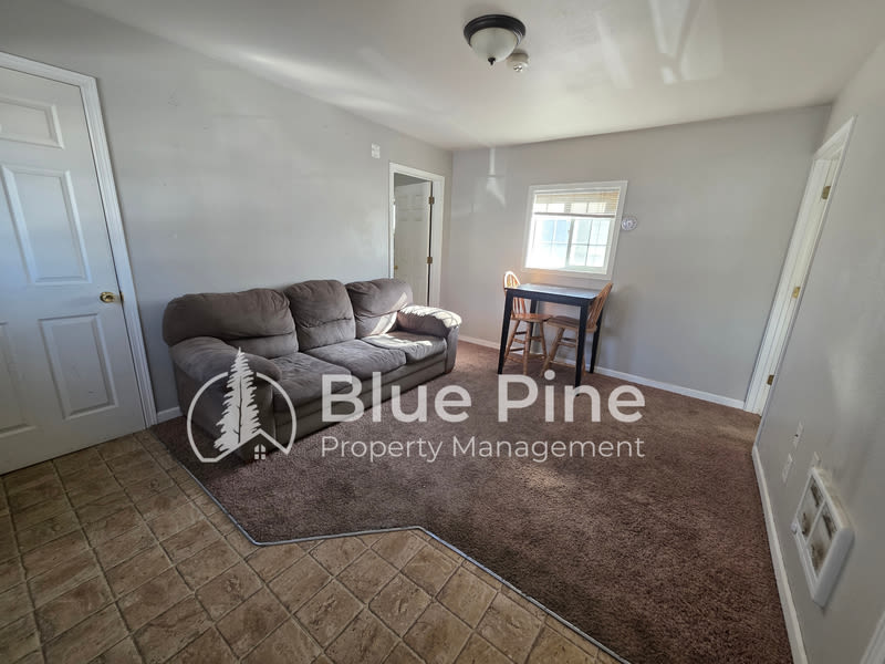 340 North Water Street – photo 3