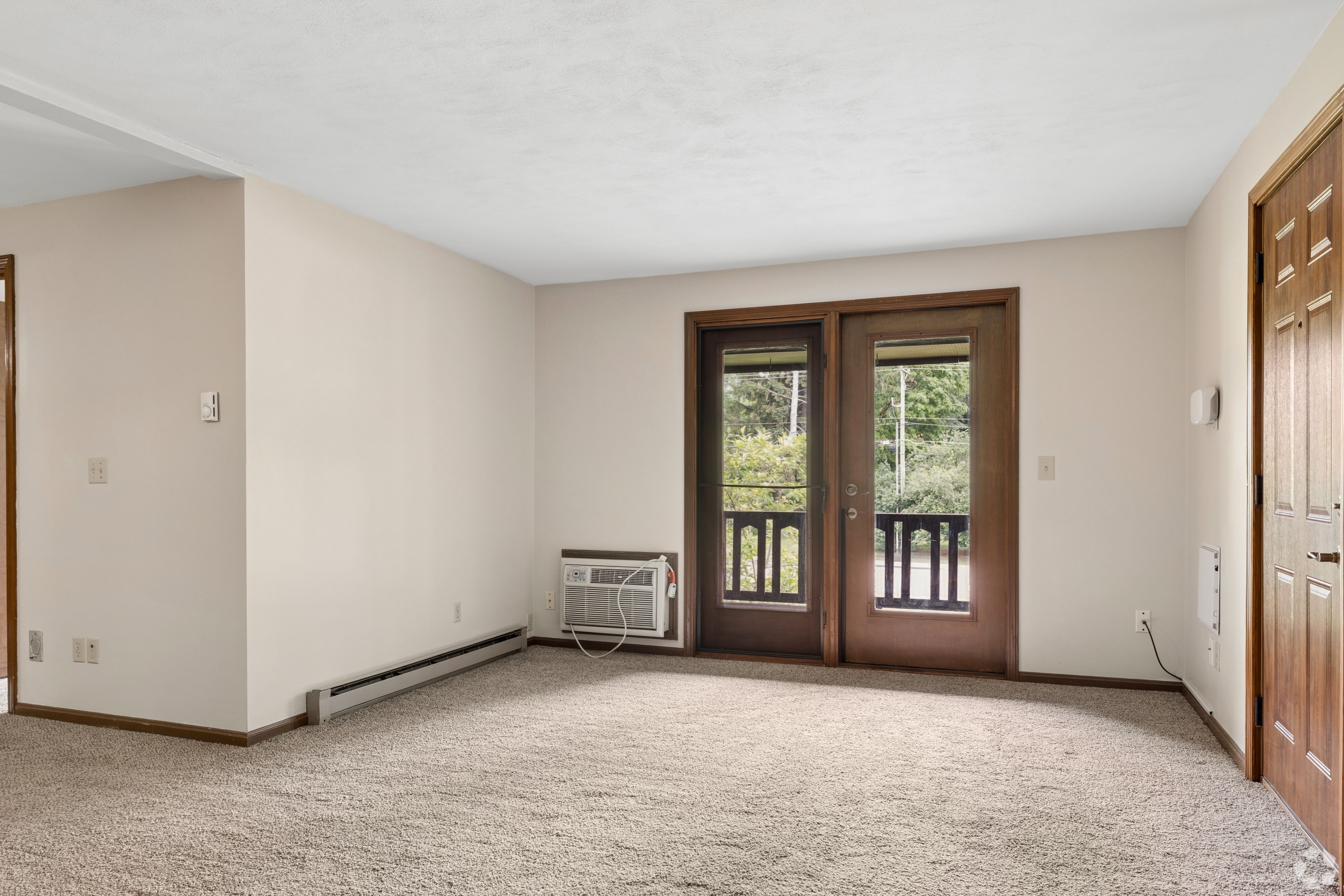 Carriage Hill Apartments – photo 5