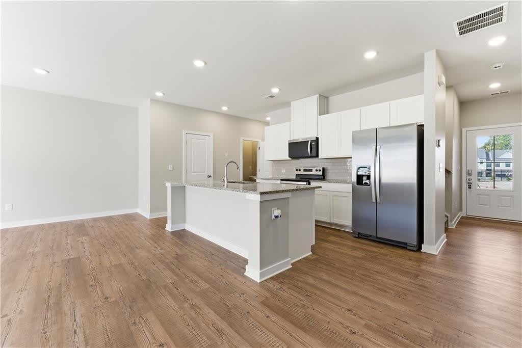 1905 Westwind Street – photo 3