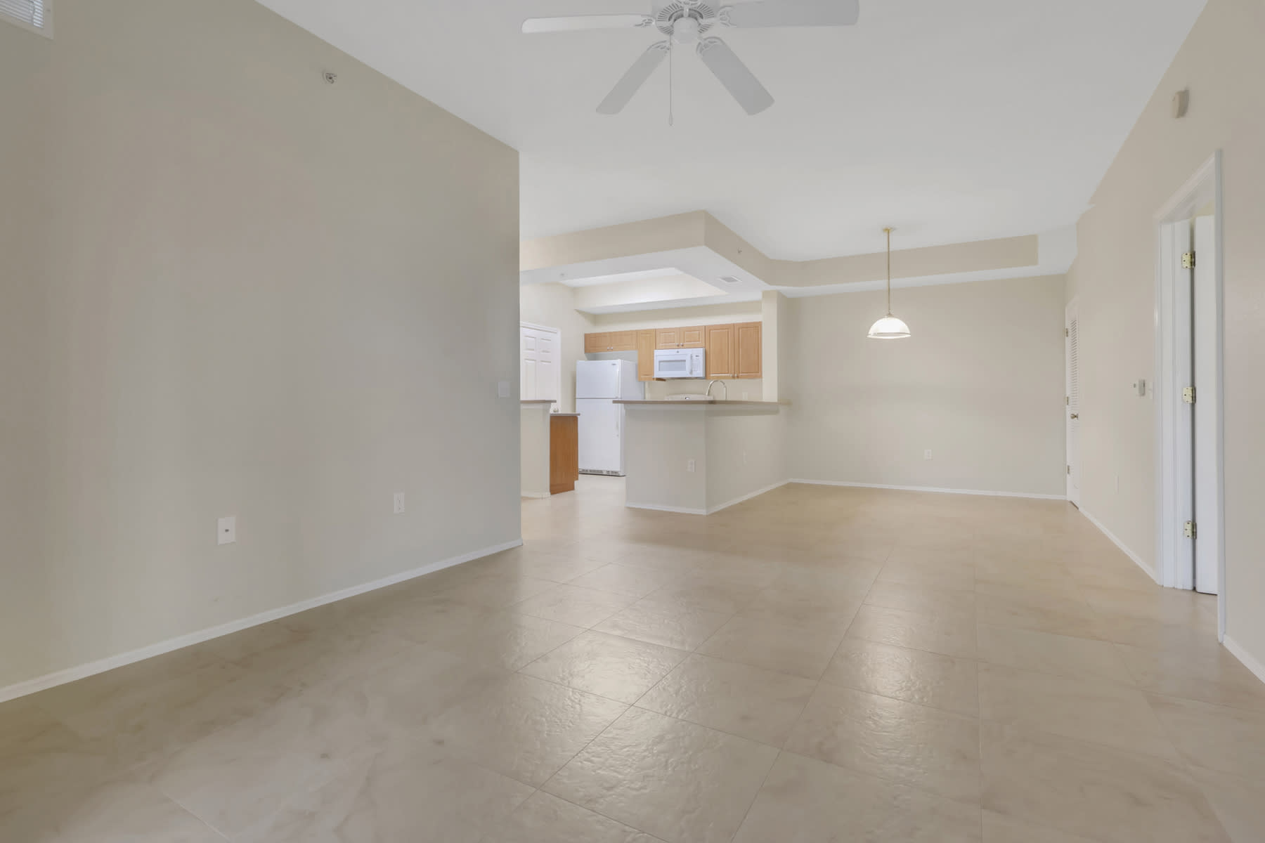 9025 Colby Dr – photo 5