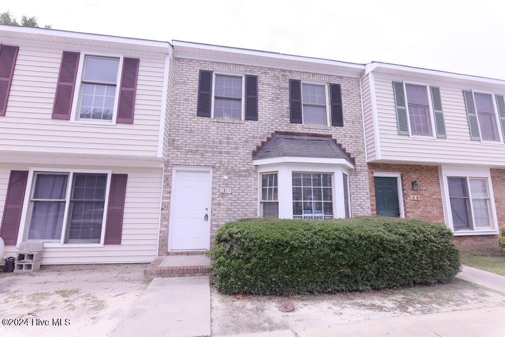 111 Concord Drive – photo 1