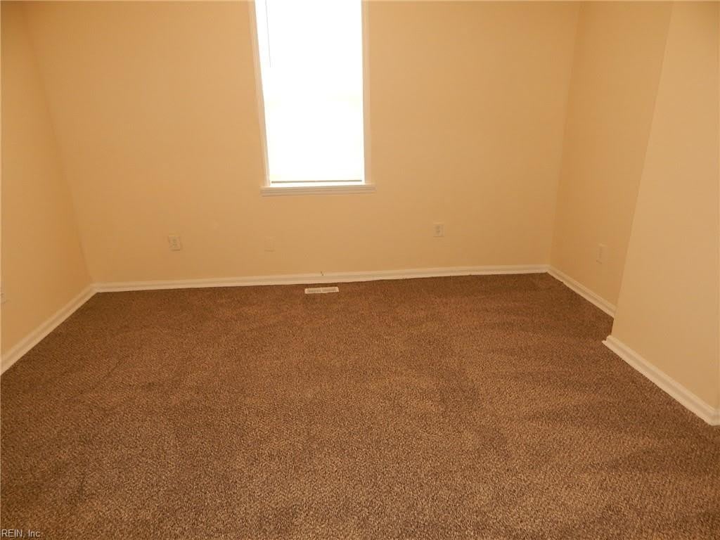 235 Libby ST – photo 5