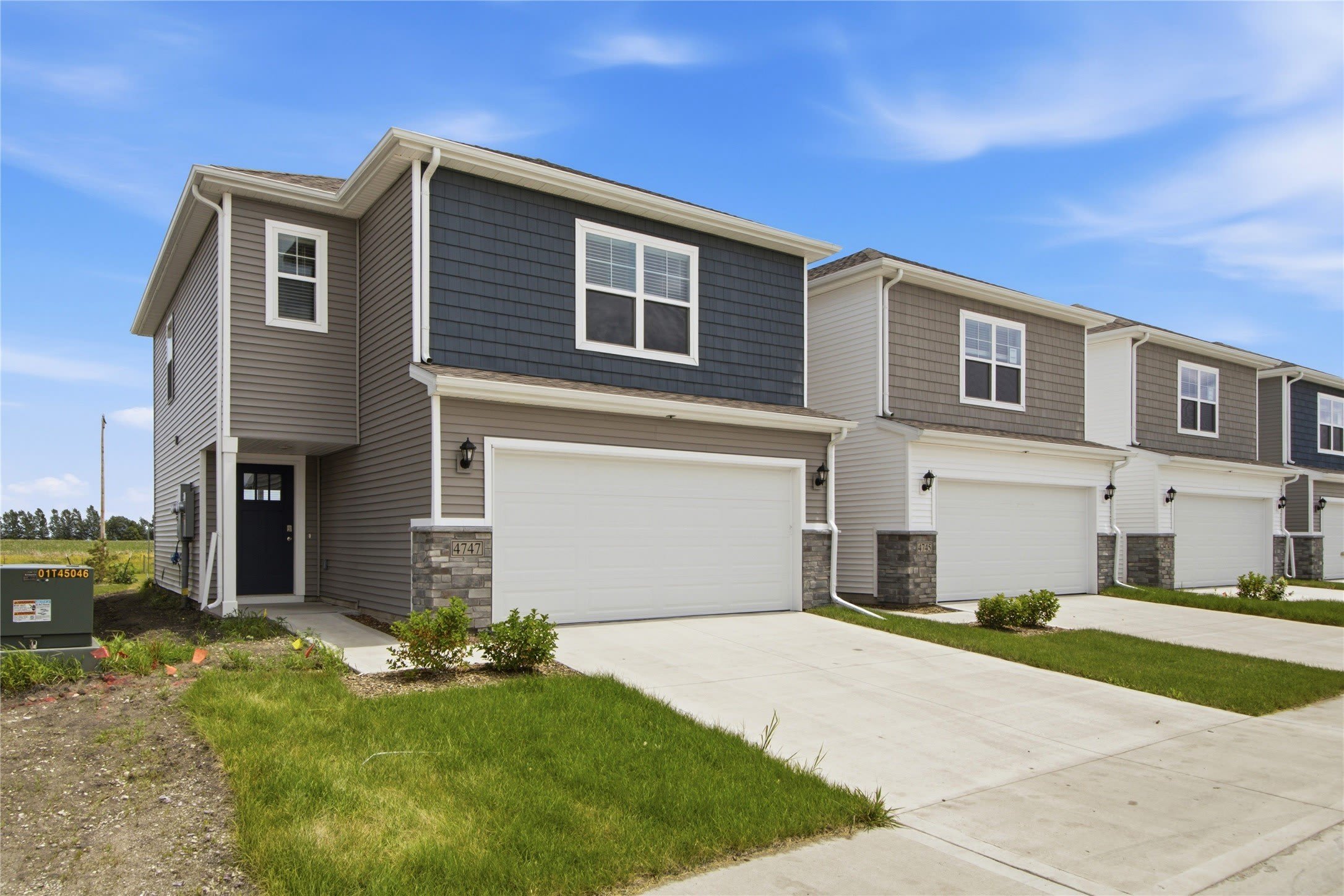 4747 170th Place – photo 2