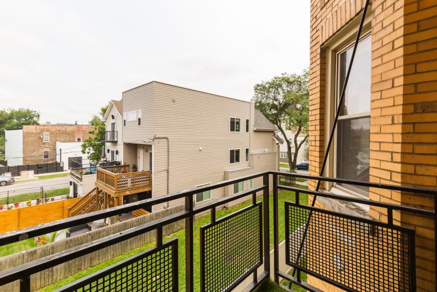 3510 West Cortland St – photo 4