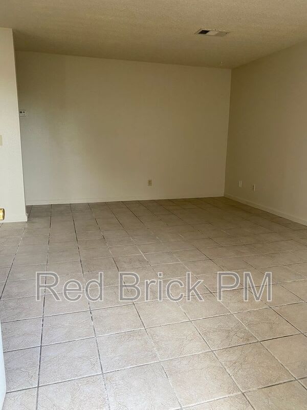 2307 N Street – photo 3