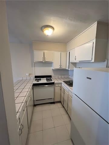 3550 COLISEUM Street – photo 4