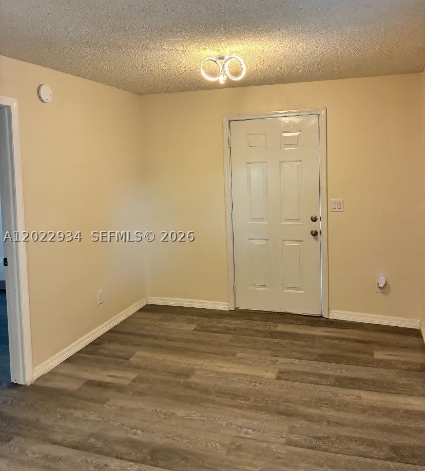 117 5TH ST NE – photo 2