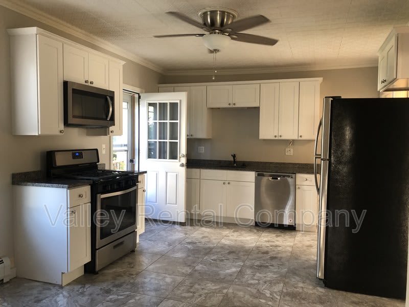 84 Bridge Street – photo 3