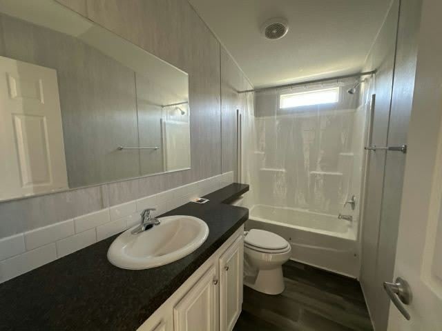 1591 Semon Dr – photo 3