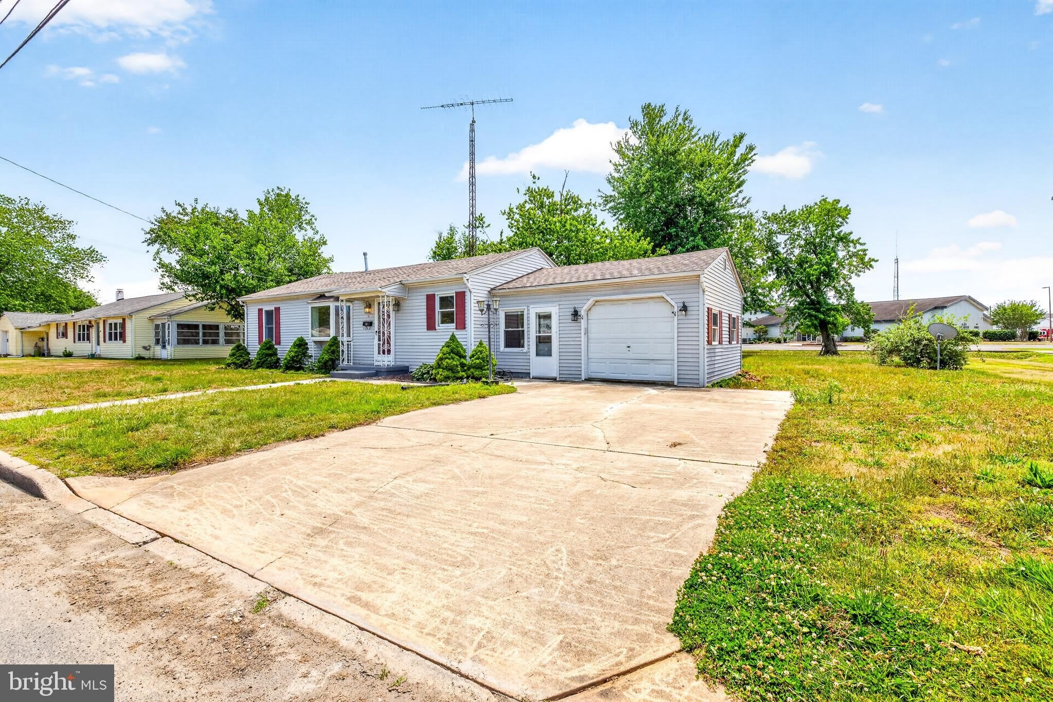 101 E Liberty Street – photo 2