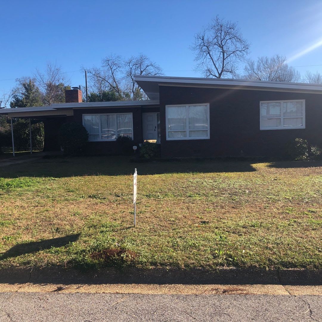Nice 4 Bed 2.5 Bath House! Available August 2026! – photo 1