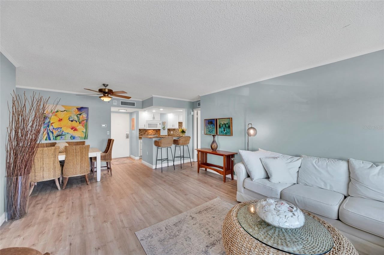 4900 Brittany Drive South – photo 5