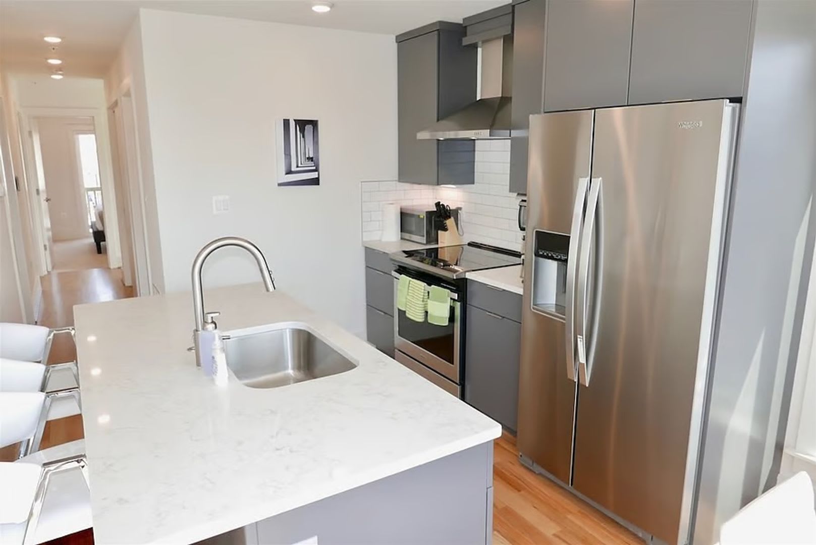 Updated 2Bedroom/2Bath – photo 3